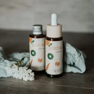 Ristrutturazione – Siero viso notte rigenerante con retinolo e vitamina C - immagine 2